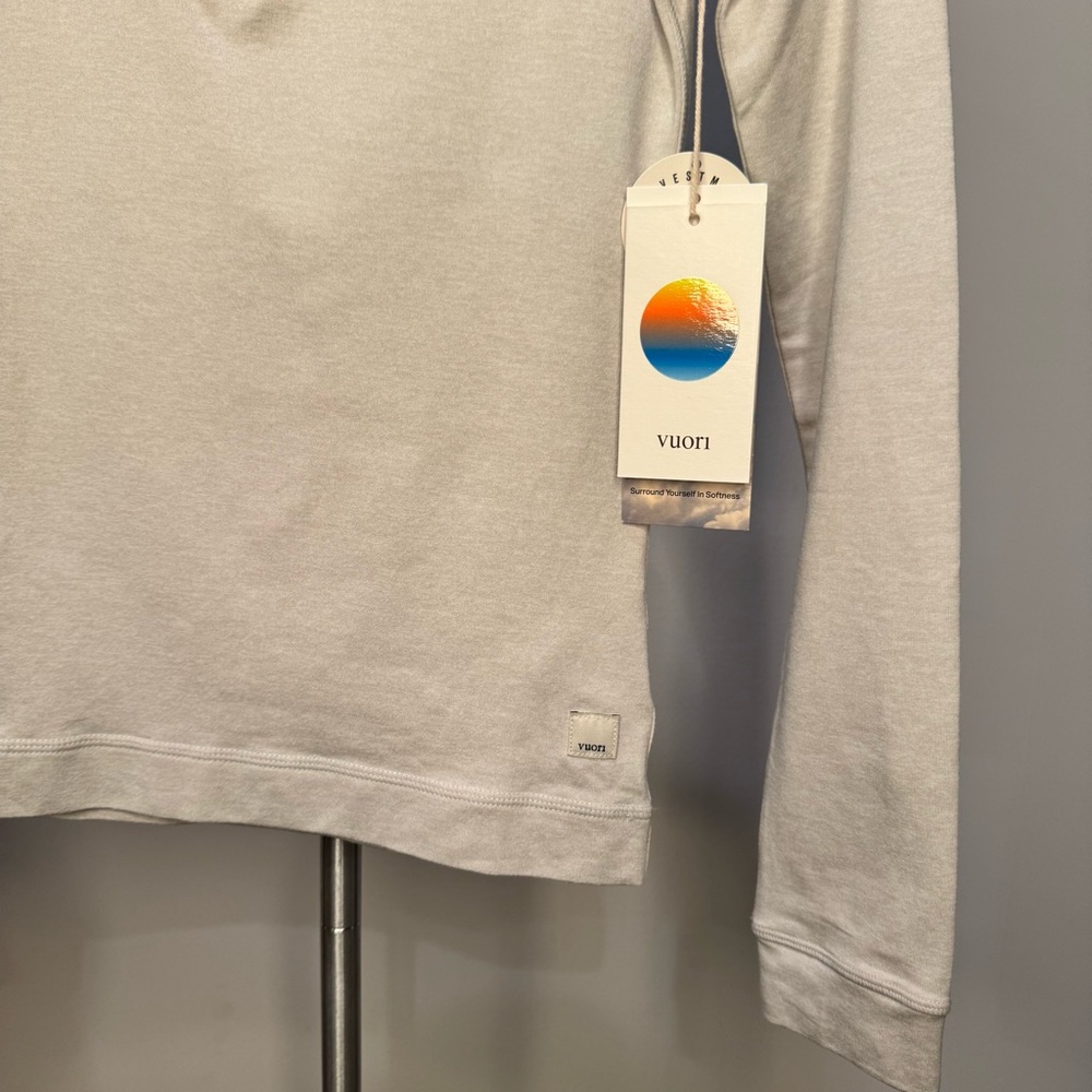 NWT Vuori Halo Essential Half Zip Women's Long Sleeve Top • Salt Heather • XS - Picture 6 of 13